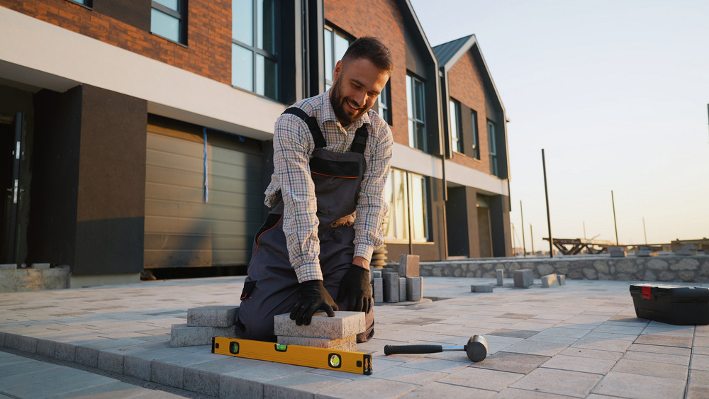 4 Paver Patio Installation Mistakes That Will Ruin Your Backyard